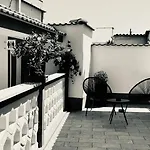 Kalaso Design Guest House - Rome Airport